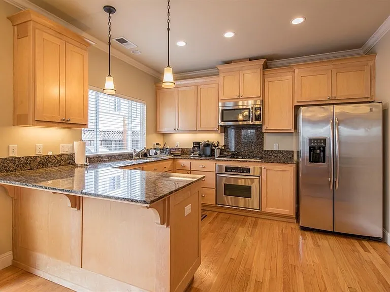 143 Kennedy Ave — Photo 4