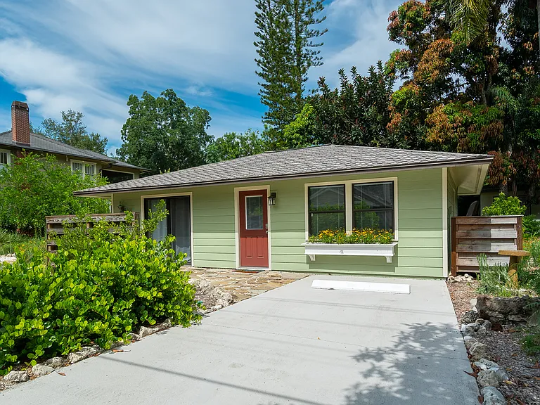 2475 Alameda Ave #B — Photo 47