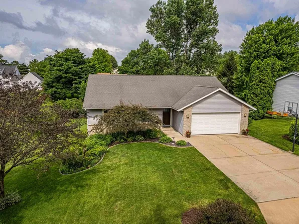 1307 5th Street, New Glarus, WI 53574