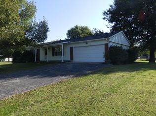 290 S Elm St, Hull, IL 62343