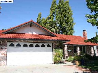 7254 S Valley Trails Dr, Pleasanton, CA 94588