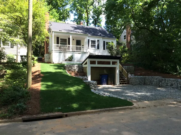 2717 Cartier Dr, Raleigh, NC 27608