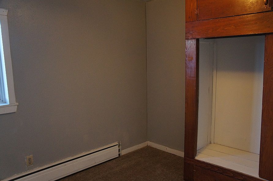 2nd image of 219 Ladd Ave APT B