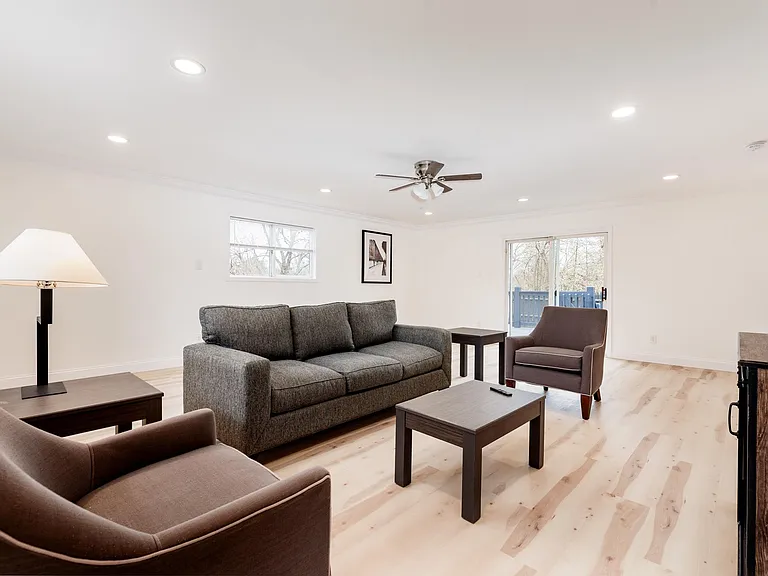 260 Aubuchon St — Photo 10