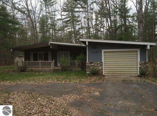 5167 Britt Rd, Hale, MI 48739