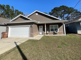 2258 Tom St, Navarre, FL 32566