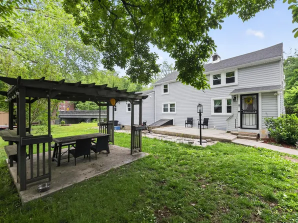 599 N Bishop Ave, Springfield, PA 19064