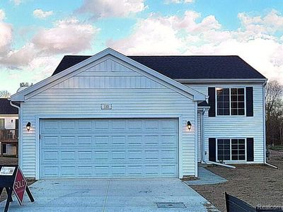 110 St Clair Cir, Brooklyn, MI, 49230