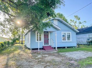 706 S Crocker St, Sulphur, LA 70663