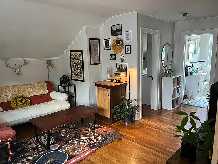 2 Avon Pl #B — Photo 2