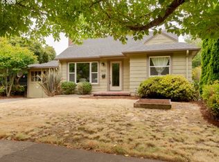 5833 SE 22nd Ave, Portland, OR 97202