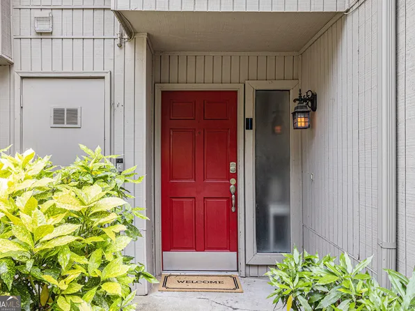 6172 Brookwood Rd, Peachtree Corners, GA 30092