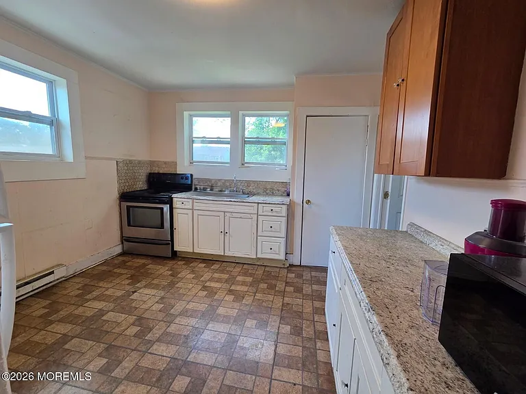 5 Park Ave #2 — Photo 2
