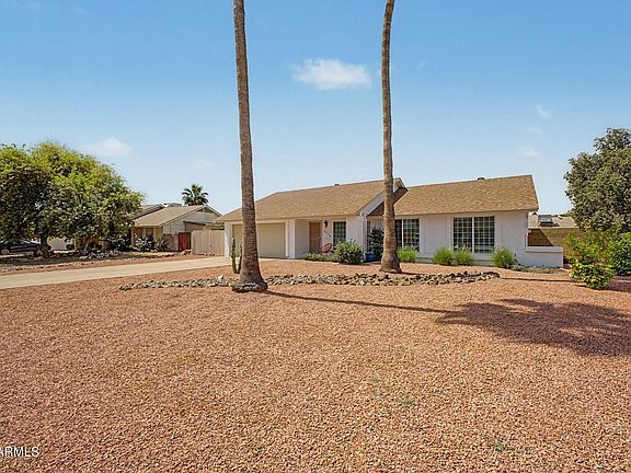 3rd image of 18250 N 39th Avenue