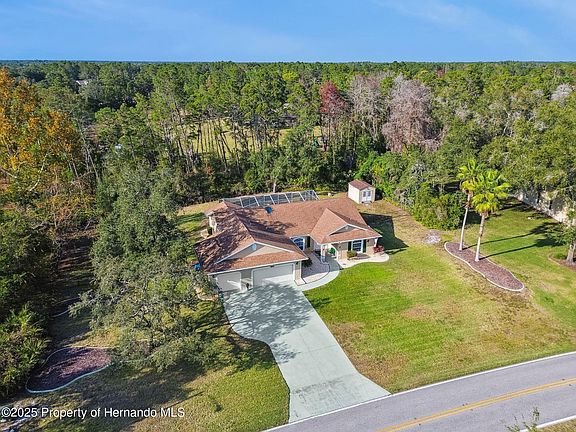3rd image of 11179 Woodland Waters Blvd
