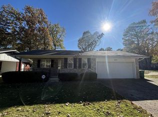 4523 Weymouth Dr, Little Rock, AR 72209