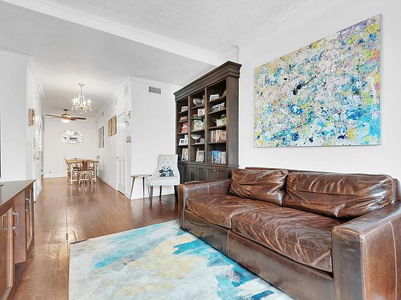 2nd image of 381 1st St #3