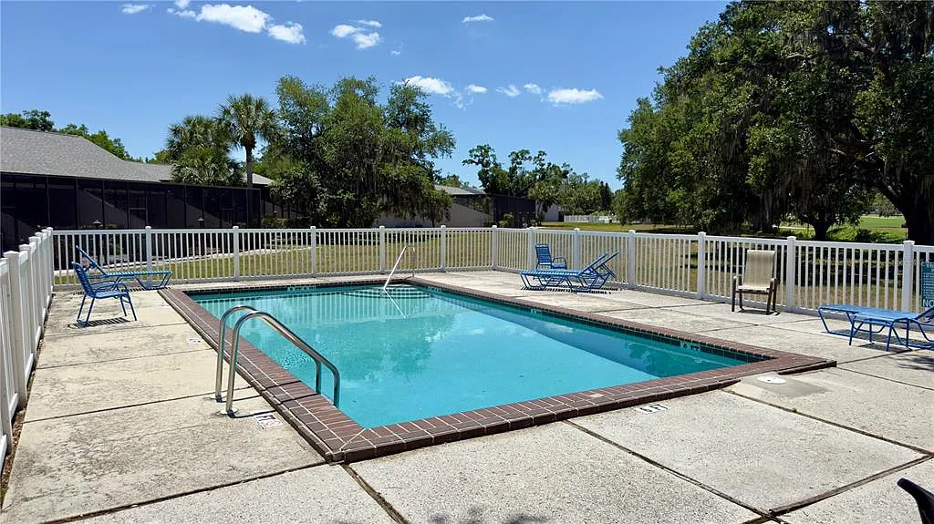1 bed, 1.0 bath, 504 sqft, $1,350 — Photo 2