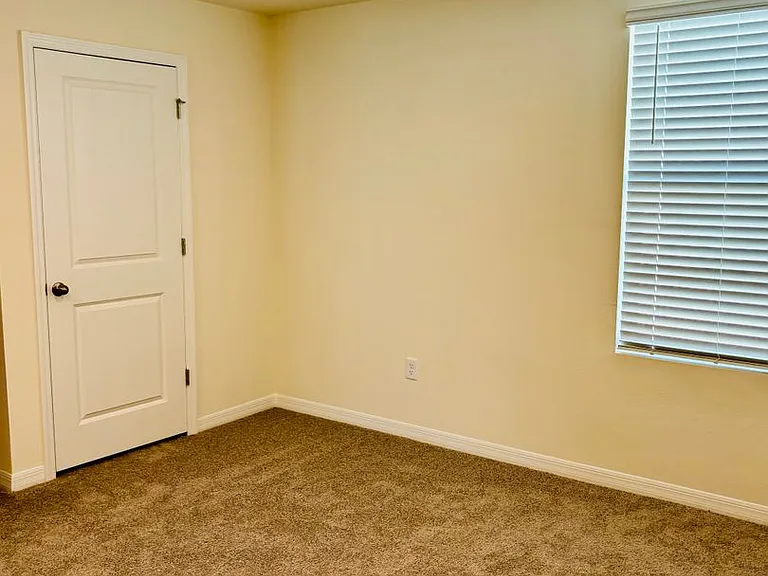 13649 Whiskey Daisy Dr — Photo 17