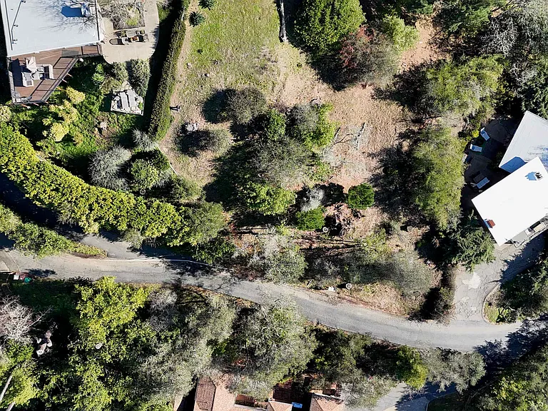 6100 Skyline Blvd — Photo 26