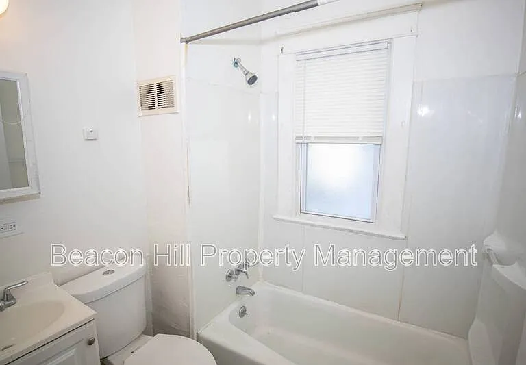 14015 Idarose Ave — Photo 10