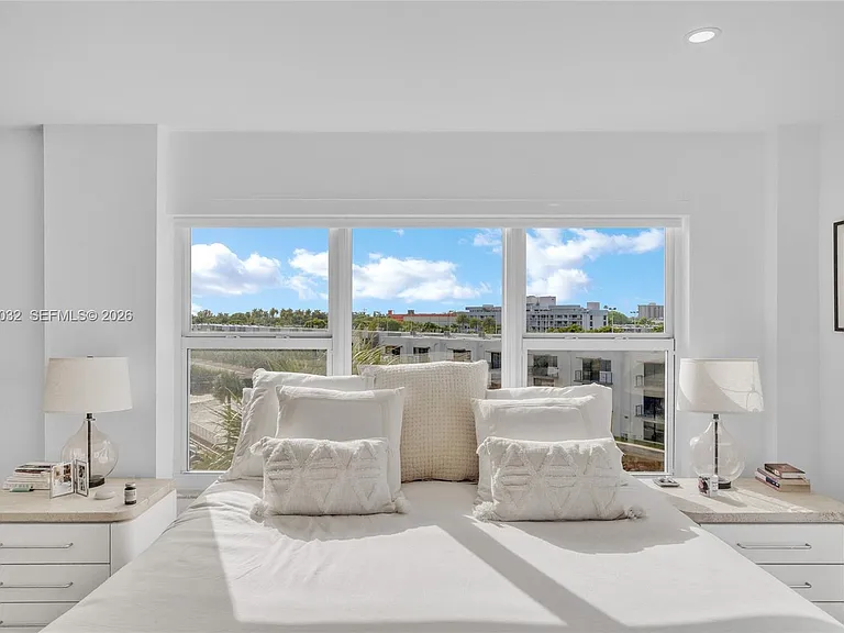11111 Biscayne Blvd #5A — Photo 39