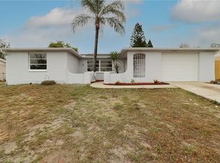 9720 Rainbow Ln, Port Richey, FL 34668