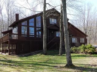 16405 Craig Rd, Saegertown, PA 16433