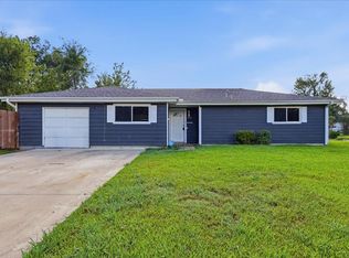 3890 Bristol Dr, Beaumont, TX 77707