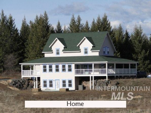 1015 White Pine Flats Rd, Troy, ID 83871