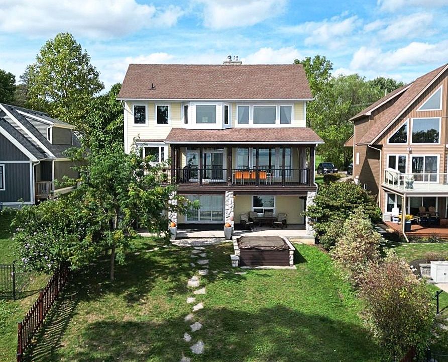 1st image of 3585 Yacht Harbour Rd