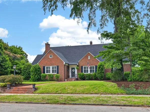 500 W Riverview Dr, Suffolk, VA 23434