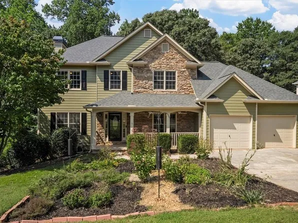 528 Wisteria Dr, Woodstock, GA 30188