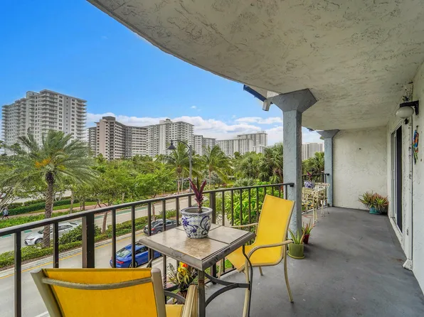 3909 N Ocean Boulevard #301, Fort Lauderdale, FL 33308