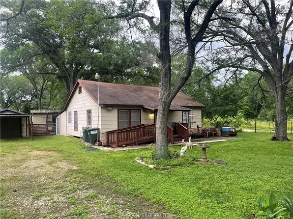 11405 S Business Highway 6, Navasota, TX 77868