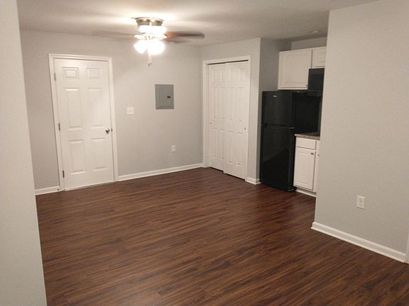 2nd image of 22694 Washington St #1