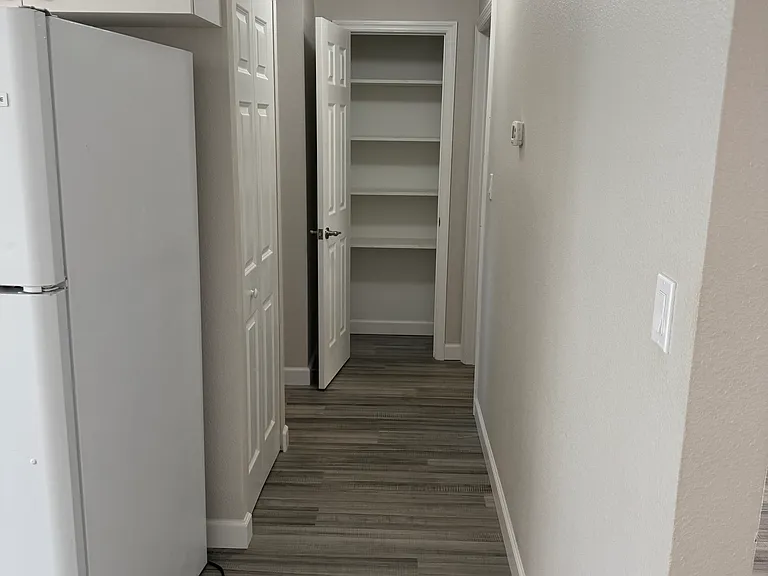 762 Johnson Ave #762 — Photo 11