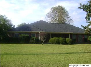 215 Amber Ln, Harvest, AL 35749
