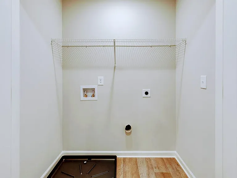 128 Echline St — Photo 31