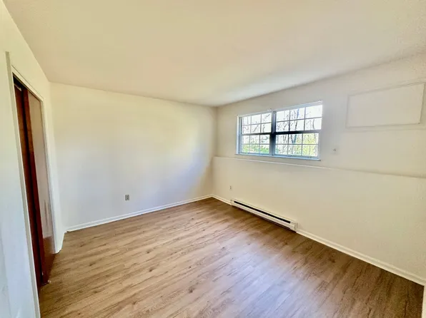 Saint George, 346 S Saint George St #3, Allentown, PA 18104