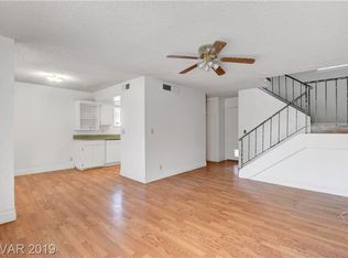 1693 E Rochelle Ave APT 8, Las Vegas, NV 89119