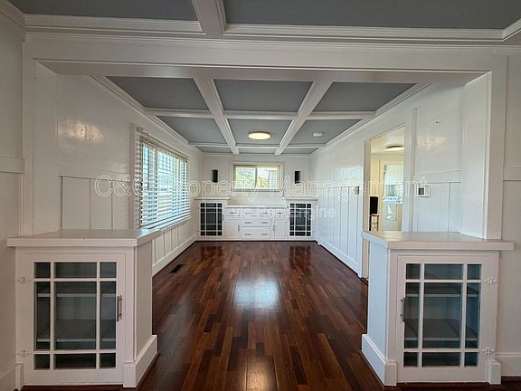 5th image of 2263 Soto St
