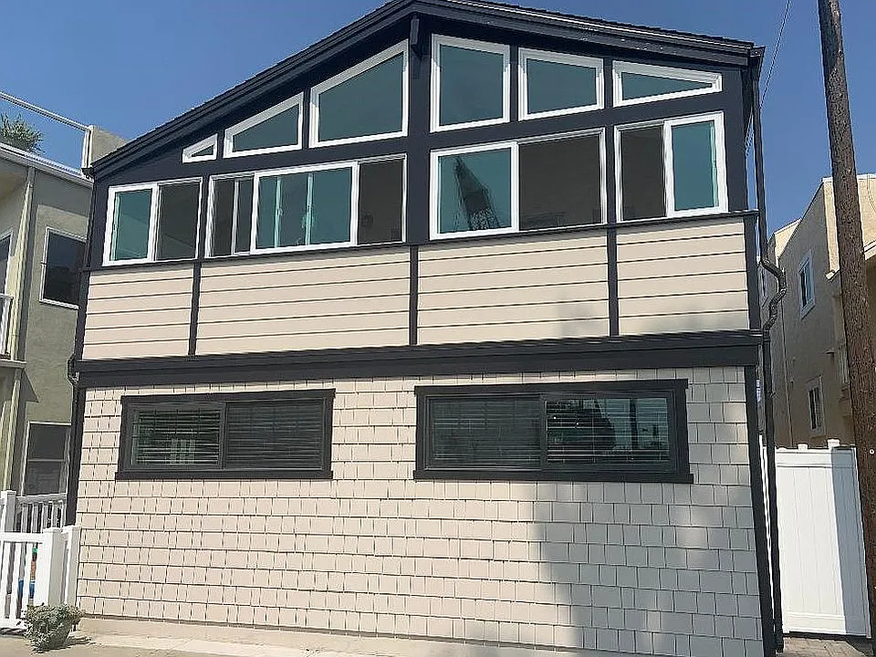 1621 Seal Way Duplex