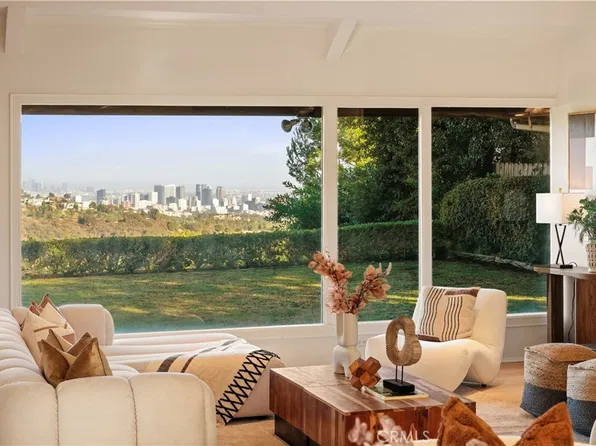2342 Westridge Rd, Los Angeles, CA 90049