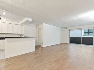 642 NW Knoll Dr, West Hollywood, CA 90069