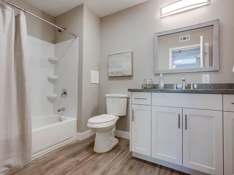 Eugene Eddy | Newly Renovated Apartment Homes — Photo 24