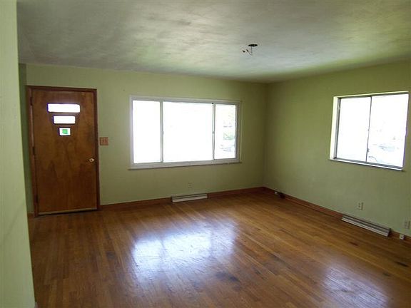 2nd image of 1612 Windemere Dr