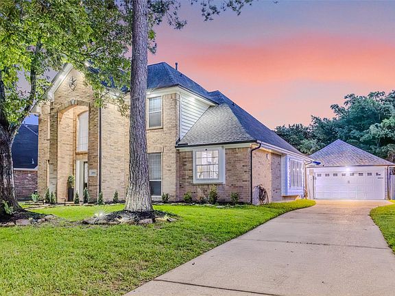 2nd image of 12902 Lady Jane Ct
