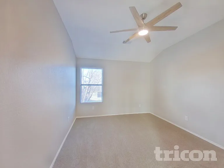 5825 Show Master Ln — Photo 12
