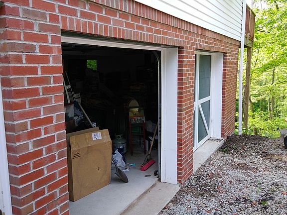 Fresh brick added to garage
